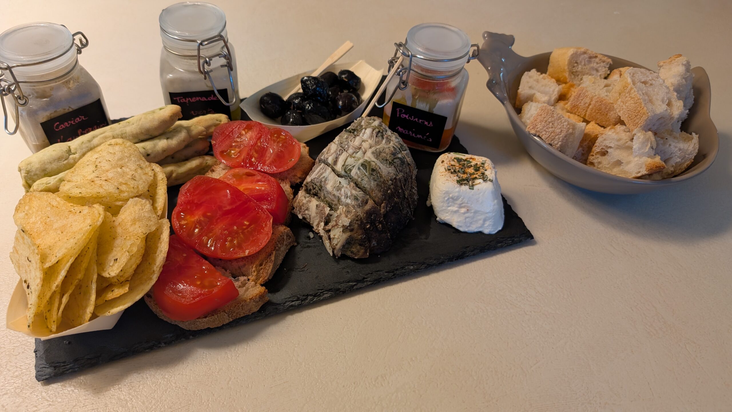 You are currently viewing Planche provençale pour 2 personnes